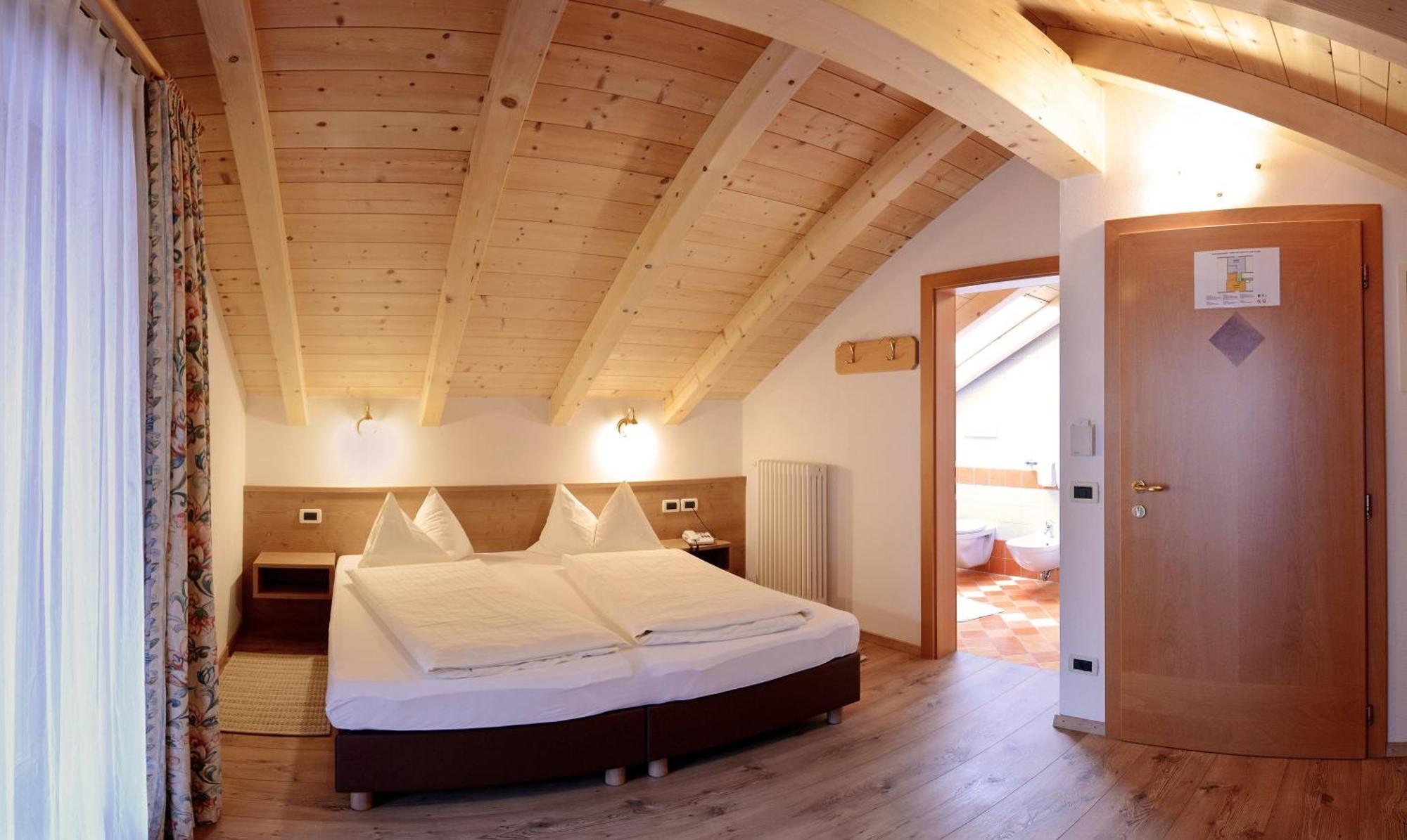 Residence Rautal B&B ***S Сан-Виджилио-ди-Мареббе Номер фото