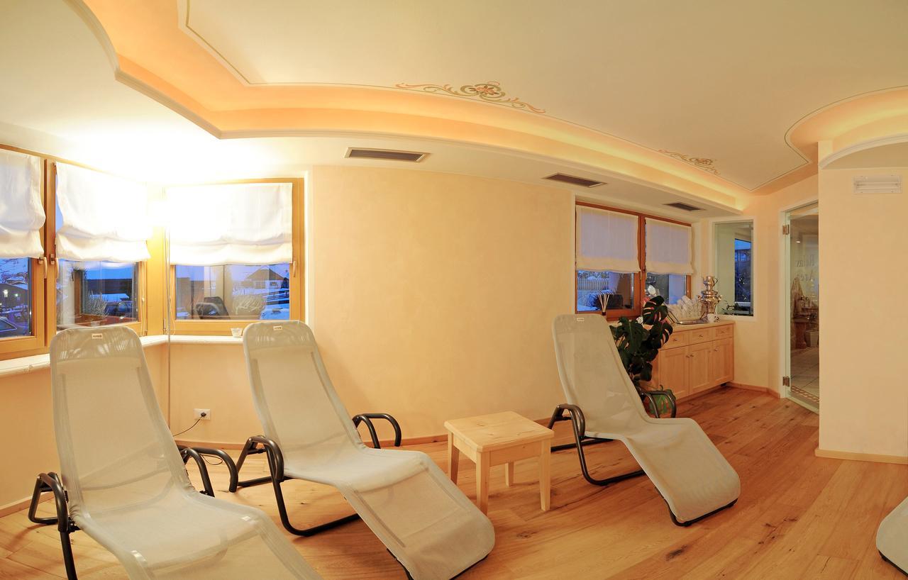 Residence Rautal B&B ***S Сан-Виджилио-ди-Мареббе Экстерьер фото