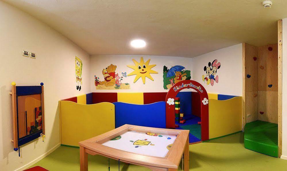Residence Rautal B&B ***S Сан-Виджилио-ди-Мареббе Экстерьер фото